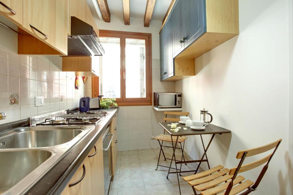 Grimaldi Apartments Cannaregio Velence Szoba fotó